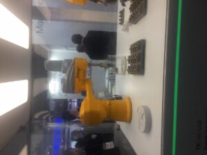 ストーブリスカラロボット